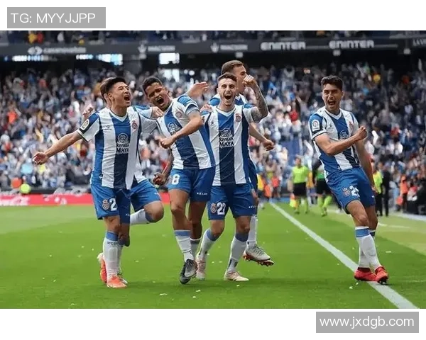 西甲联赛焦点战皇马对决塞尔塔精彩直播全程回顾与分析